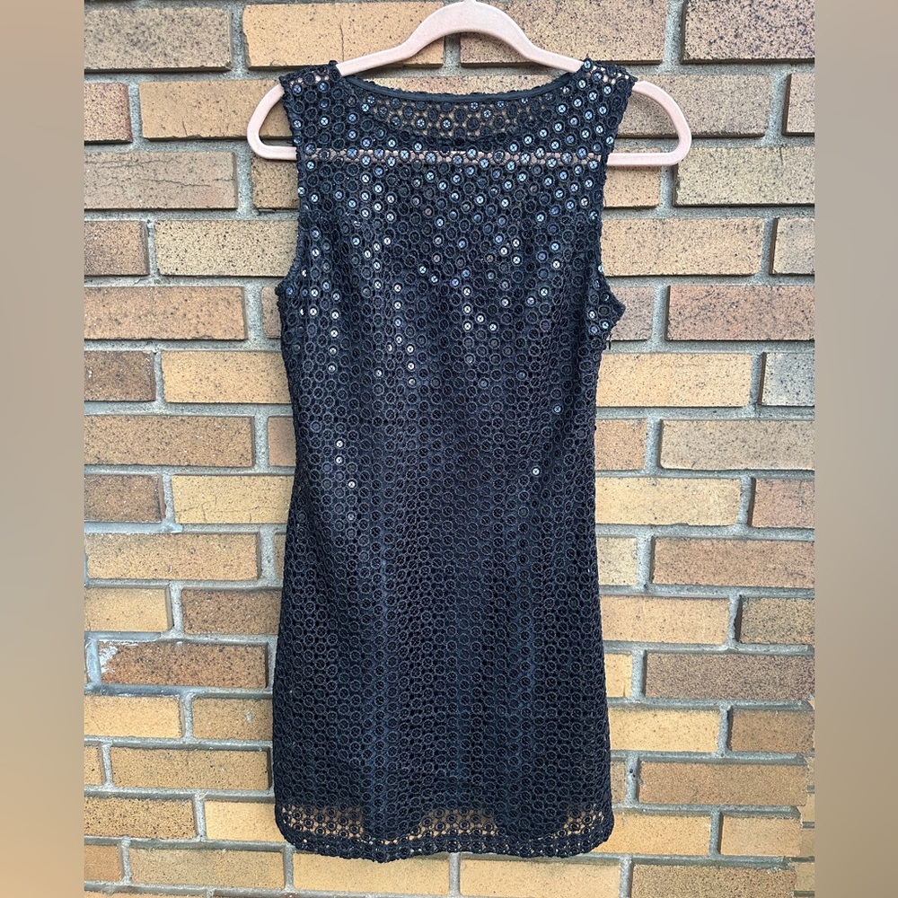 Elegant Black Sleeveless Dress